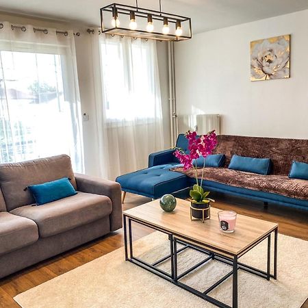 T3 Moderne Avec Balcon Terrasse Et Parking Gratuit Lägenhet Niort Exteriör bild
